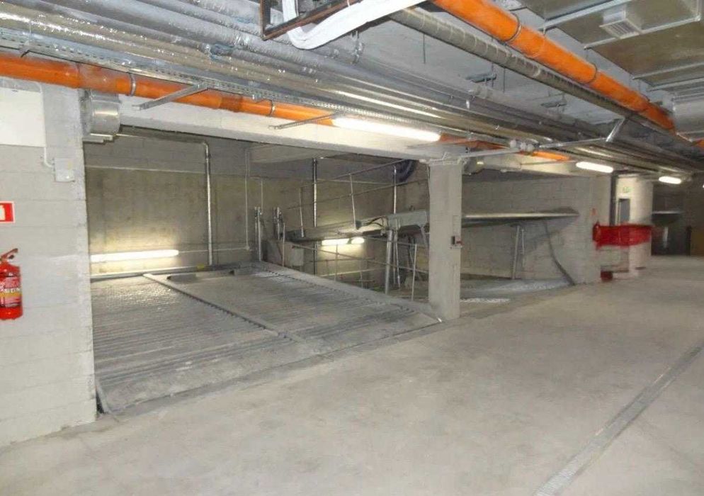 Wynajmę miejsce w garażu Kraków, ul. Rydla 9A