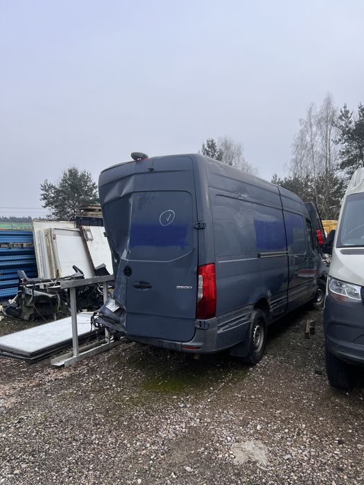 Mercedes sprinter 319 3.0 przebieg 38 tys mil czesci