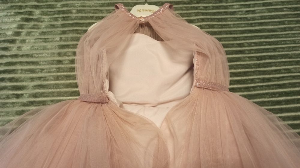 Випускне дитяче плаття