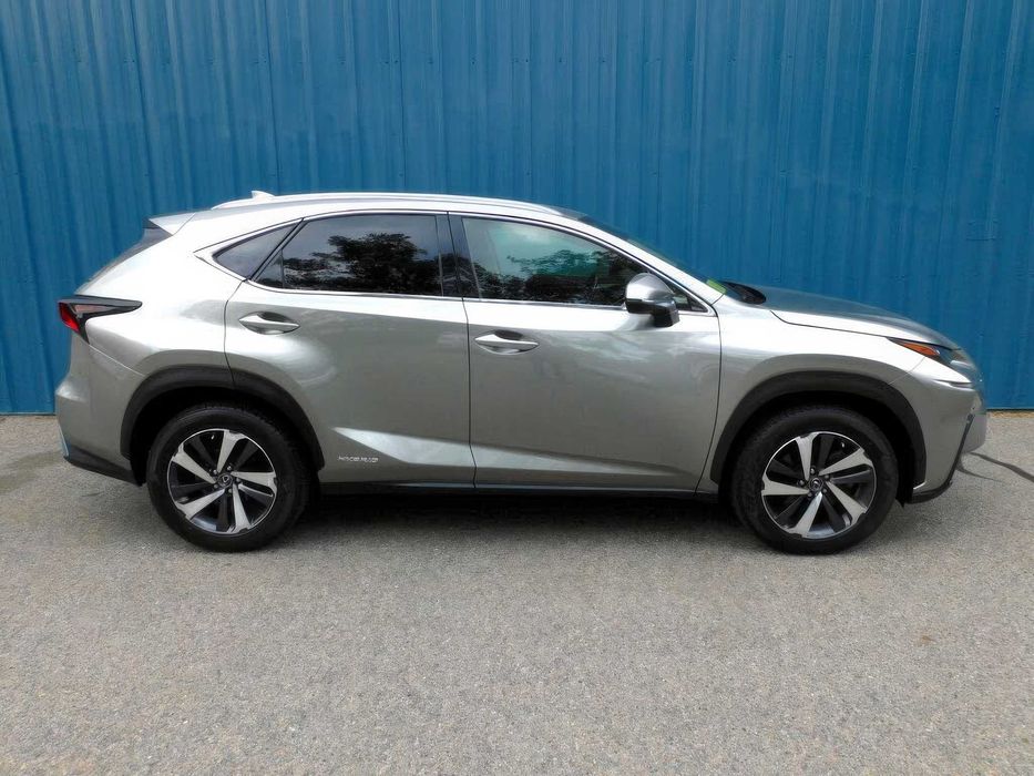 Lexus Nx Hybrid      2019