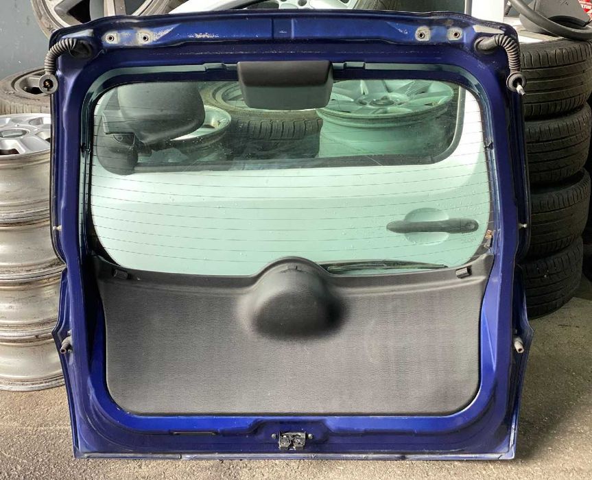 Tampa da Mala NISSAN MICRA III (K12)