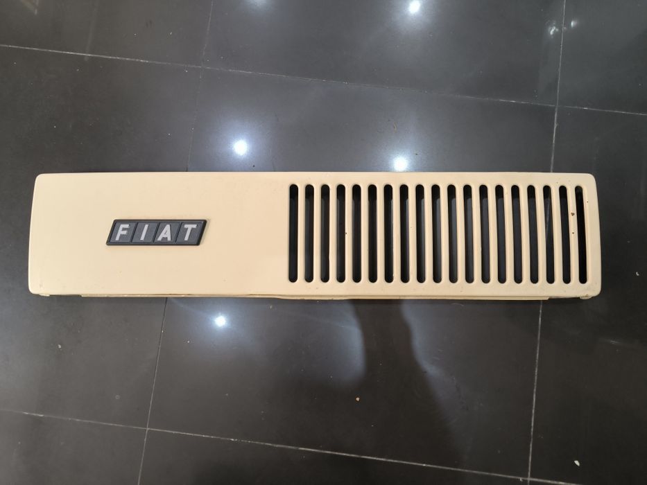 Grelha frente Fiat Panda mk1