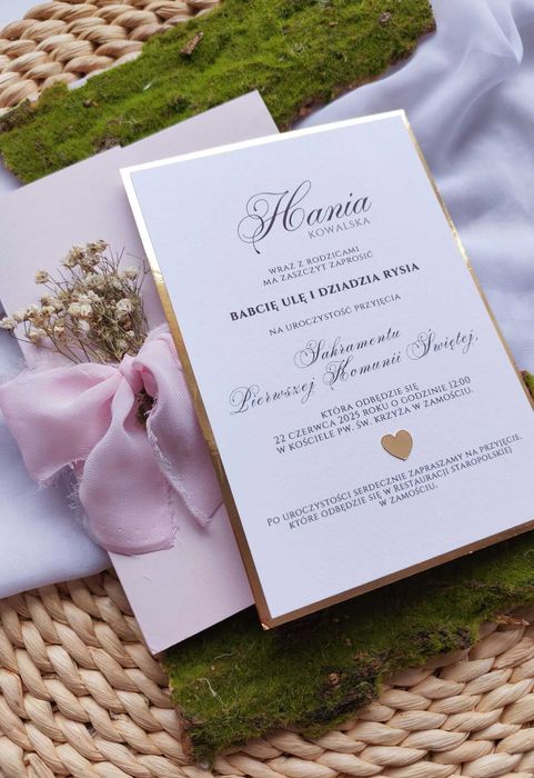 Zaproszenia na komunię folder