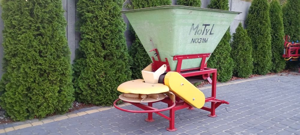 Sprzedam Rozsiewacz Motyl Opryskiwacz Biardzki