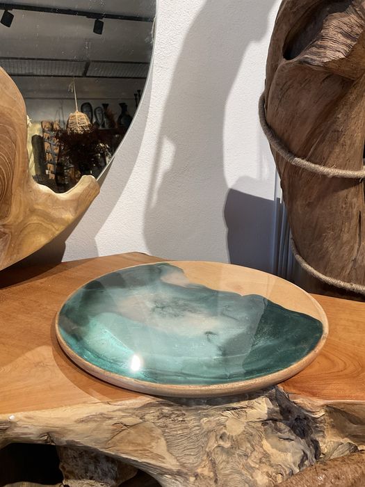 Taca drewniana z żywicą epoksydową - na prezent.