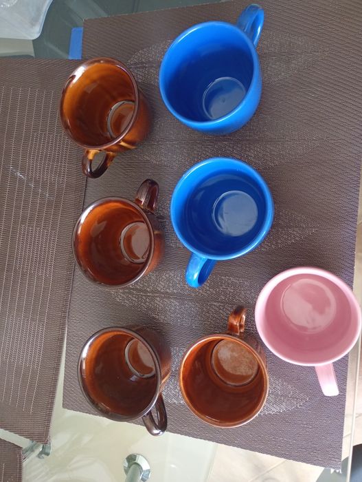 Filiżanki PRL 7 sztuk