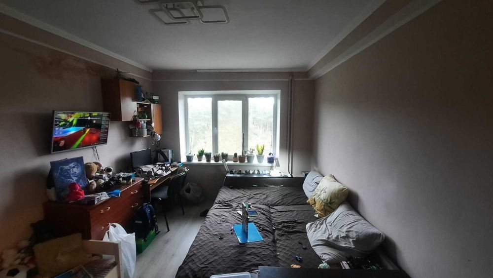 Продам 1 кімн. Реальна квартира. Деснянскький, метро Лісова, 5 поверх, Кубанської України
