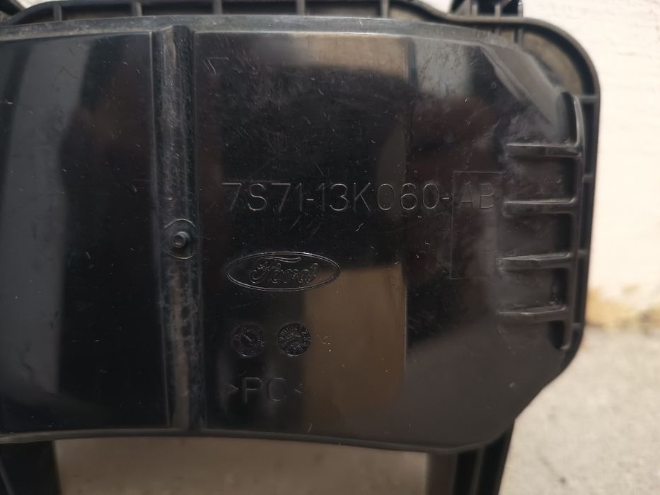 2szt. osłon lampy Ford Mondeo MK4 oryginalna