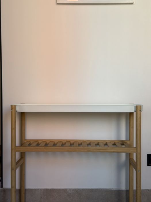 Консоль IKEA Satsumas