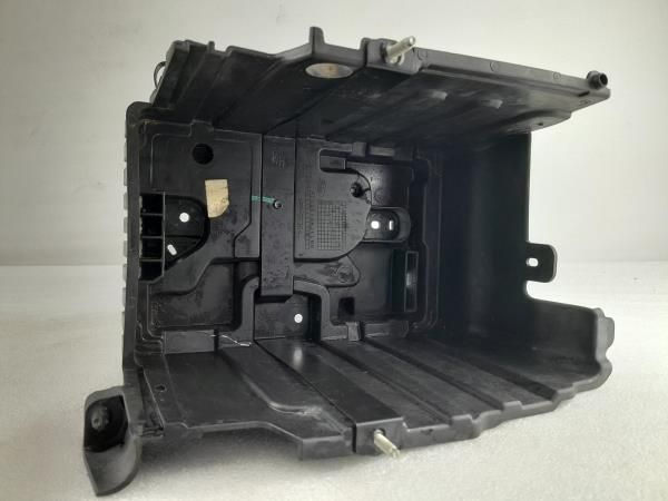 Base / caixa da bateria FORD Transit Courier I