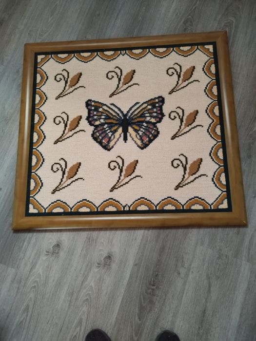 Vendo quadro em arraiolos