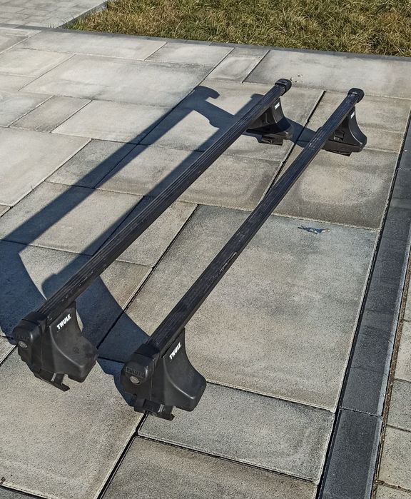 Bagażnik na dach Thule do Audi A4 B6/B7/B8 sedan