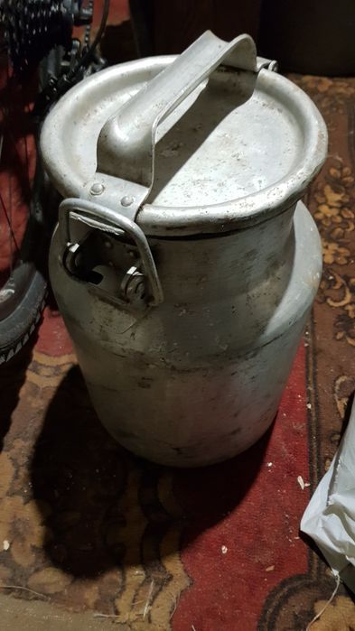 Продам Електро ‐Соковыжималку