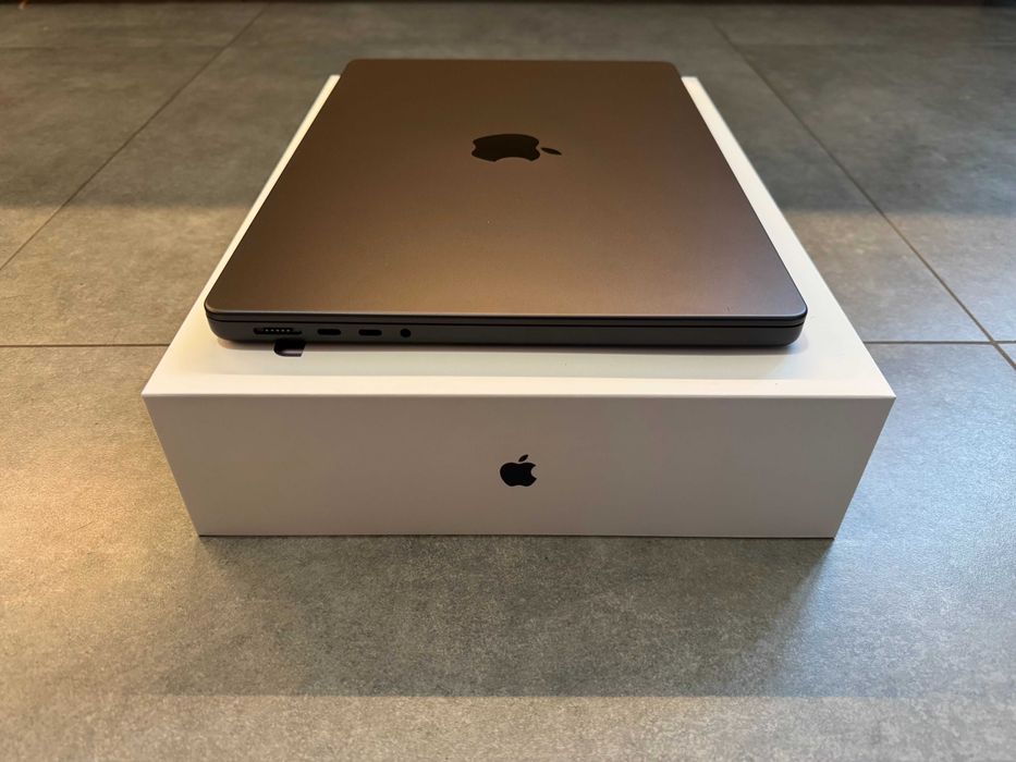 APPLE MacBook Pro 14 M4 Pro - 24 GB RAM - 1TB - CZARNY - IDEAŁ