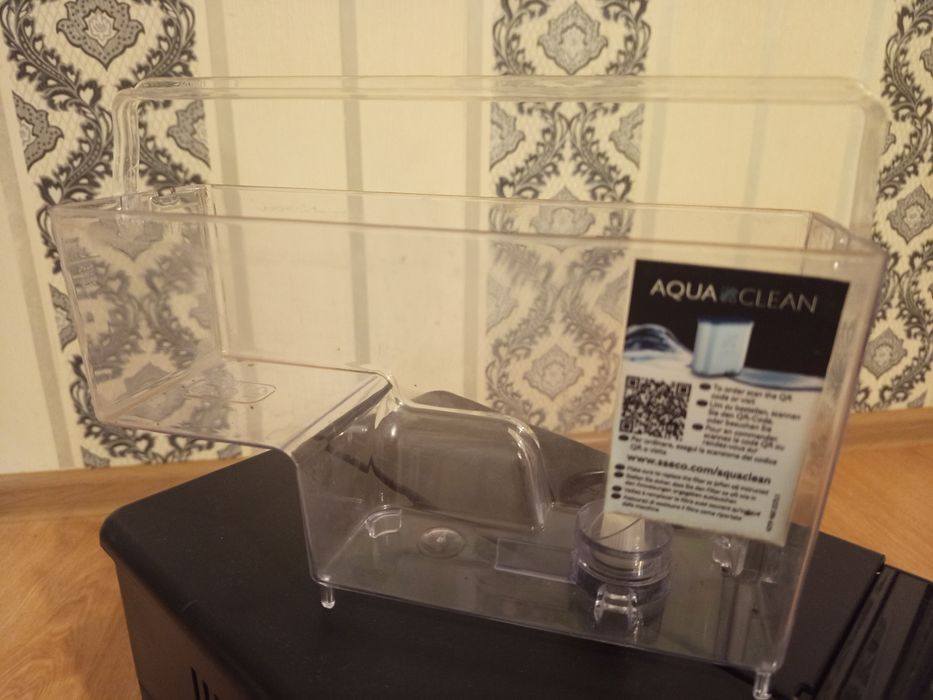 Кофемашина Saeco Minuta HD8761