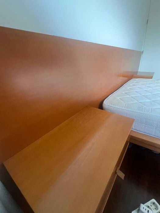 Cama de Casal em Cerejeira incluindo colchão