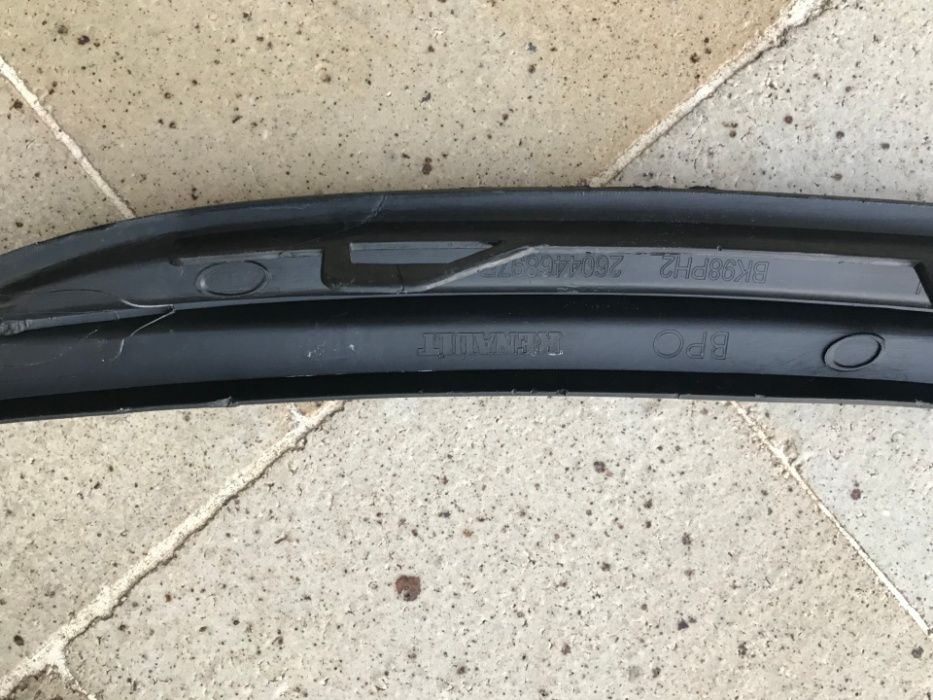 Grelha da Frente Renault Clio IV Fase II (2018)