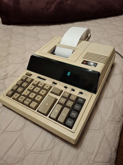 Máquina registadora vintage