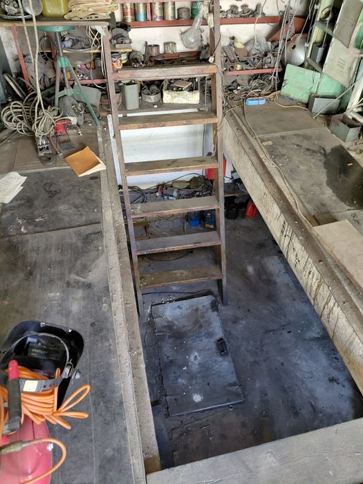 Сдам продам гараж АГК Берег