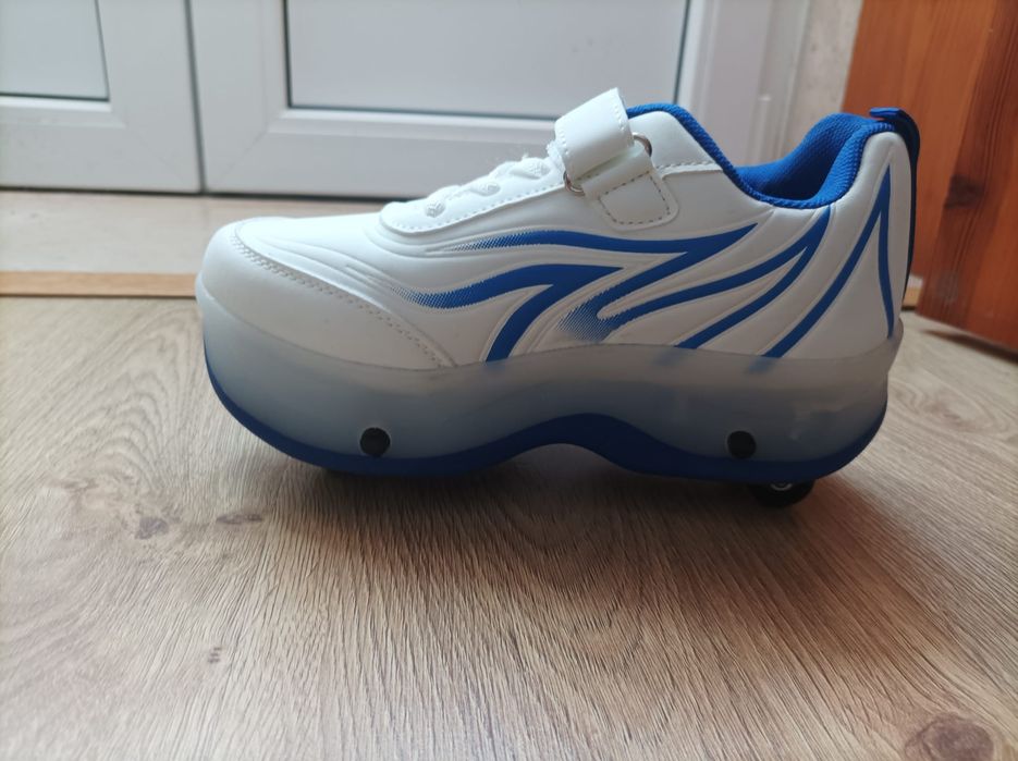 Patins com rodas retráteis 35