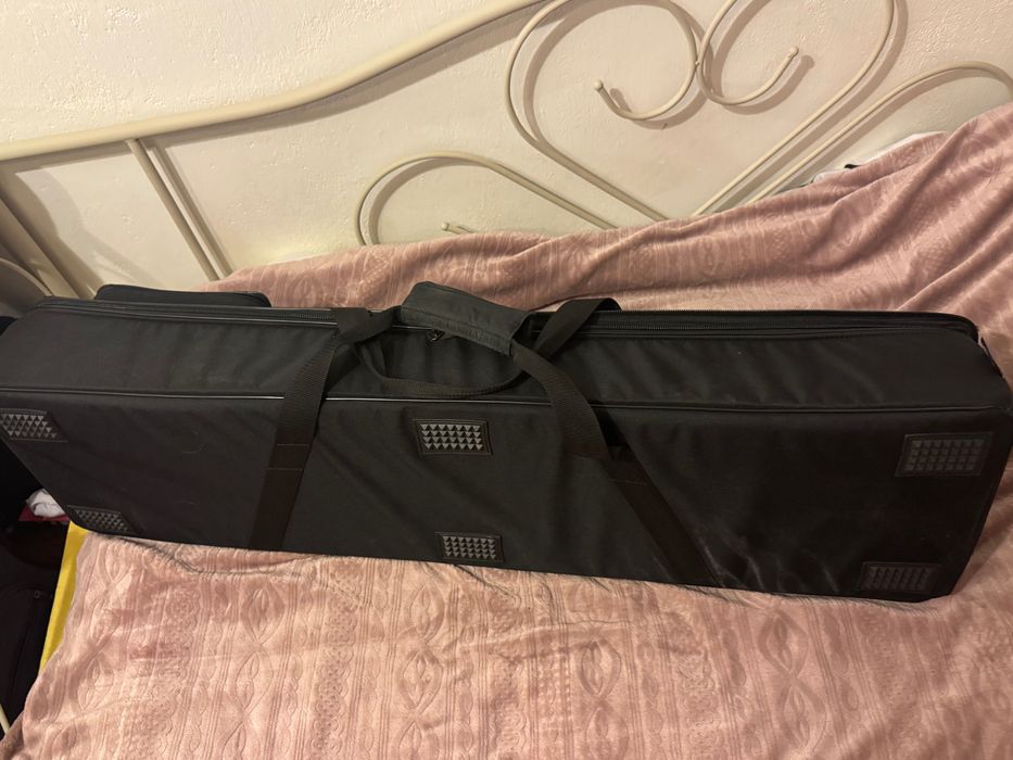 Roland RD 64 cyfrowe pianino ze sztywnym futerałem