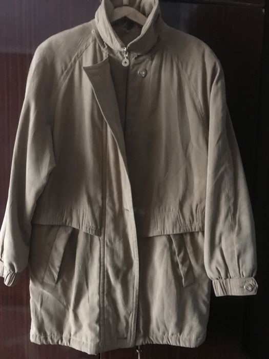 Пальто раз.48-52.Куртка,горчич.Куртка девочки Следки и носки новые