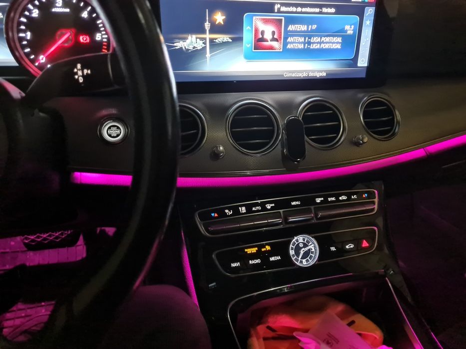 Mercedes carrinha E 220d