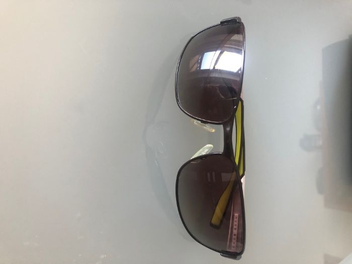 Óculos de Sol Hugo Boss originais (preço inclui envio)