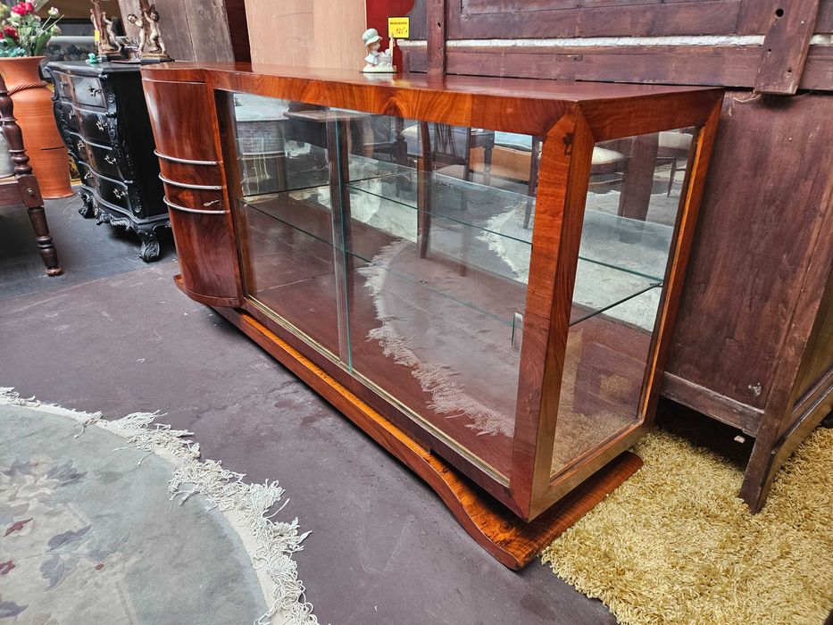 Móvel antigo / Cristaleira, estilo arte Deco - Recuperado