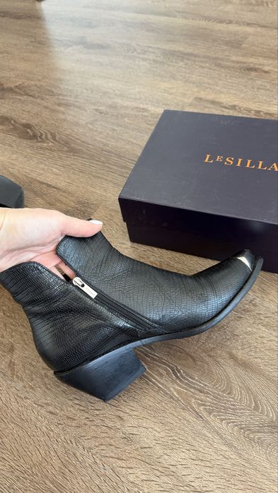 Взуття le silla, ботинки