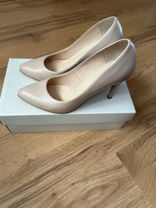 Buty czółenka szpilki roz. 37,5 Wojas