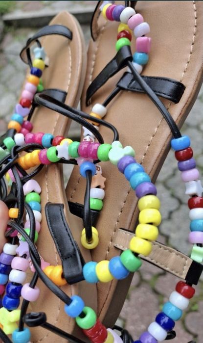 Sandały damskie wiazane 39