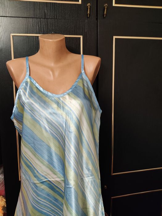 Нижня білизна пеньюар