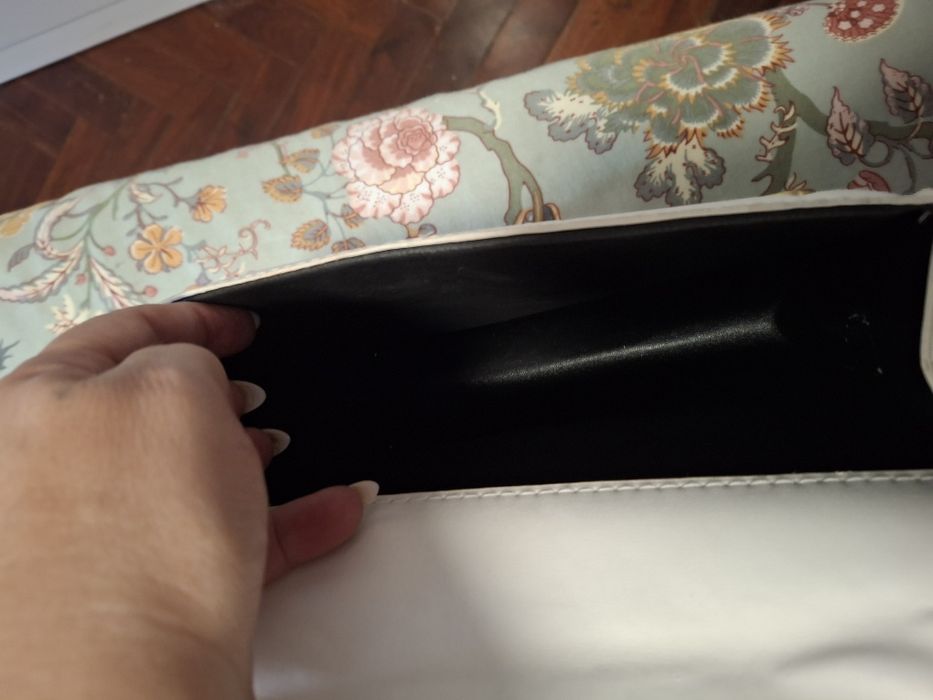 Mala branca como nova