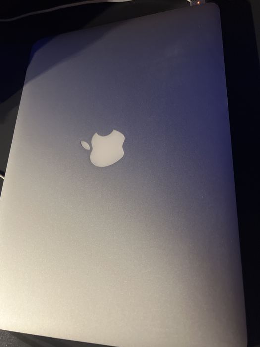 MacBook Air 6,2  13”