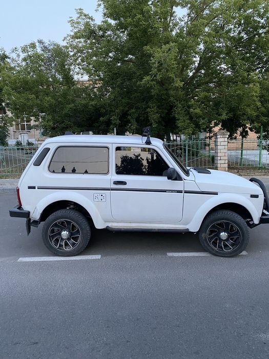 НИВА ТАЙГА 1.7 2005рік