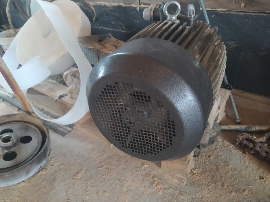 Silnik 18.5 kw 1470 obr/min gwarancja
