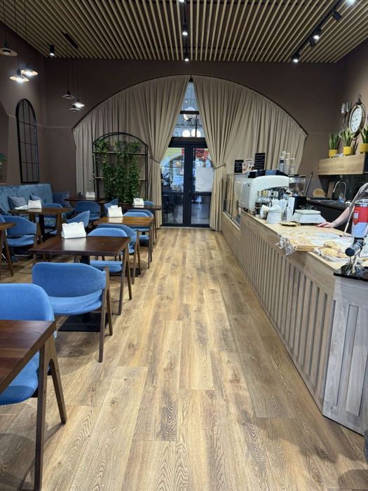 Продам Бизнес ( Кафе )