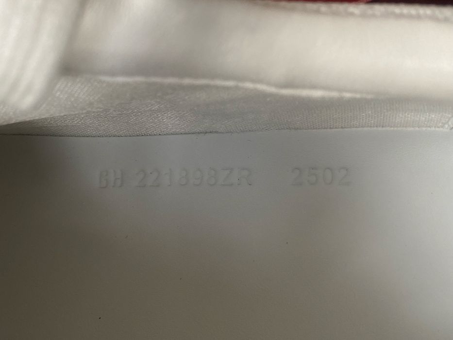 Hermes bouncing 39 sneakersy z numerem seryjnym