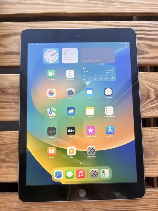 ipad 5 32gb - купити планшети - Ціна на OLX.ua