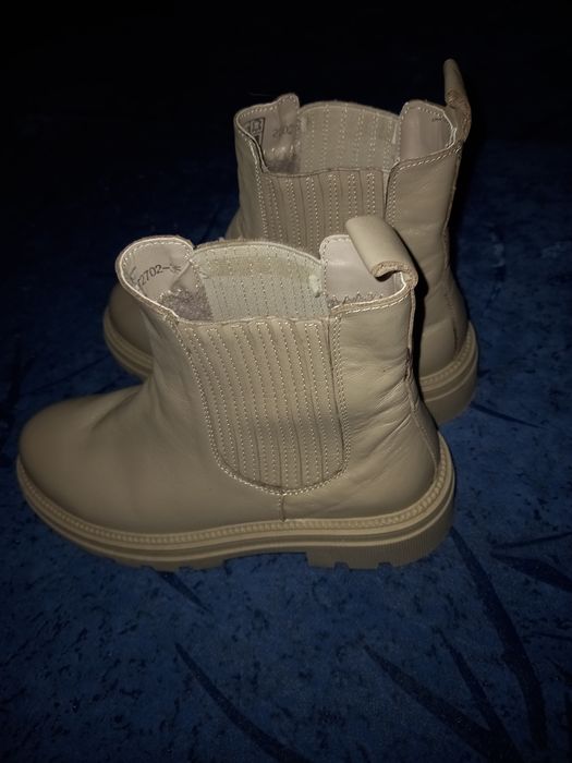 чобітки сапожки чоботи