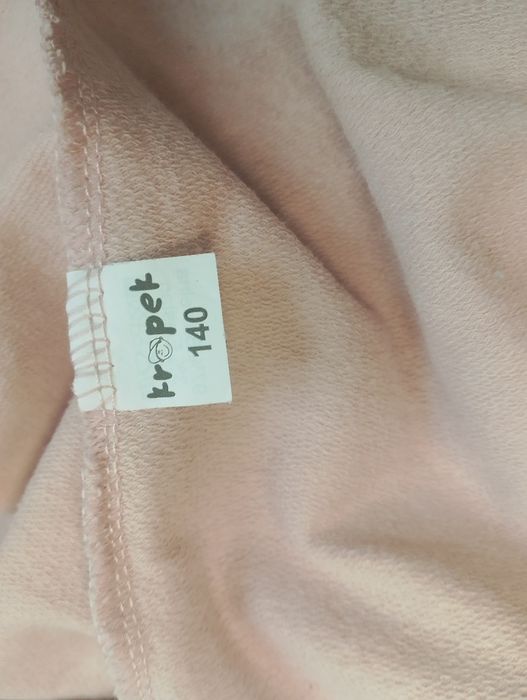 Sukienka dziewczęca dresowa firmy Kropek