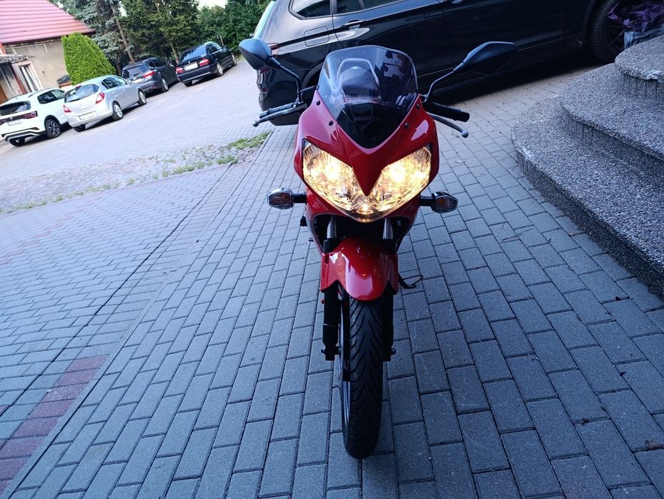 Honda CBR125 Transport