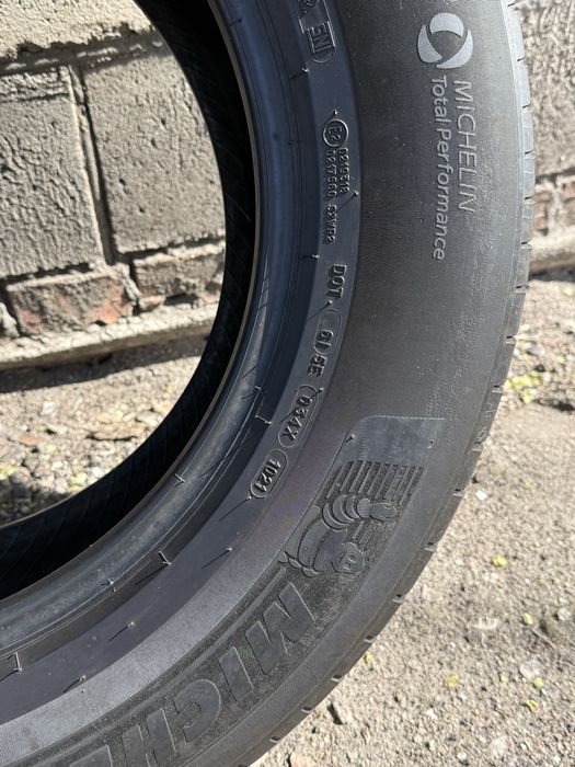 Шини 265.60.R18 MICHELIN  PILOT SPORT 4