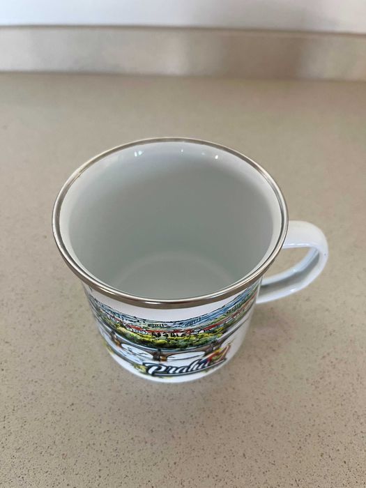 Caneca metálica souvenir Praha / Praga (Chéquia) - nova