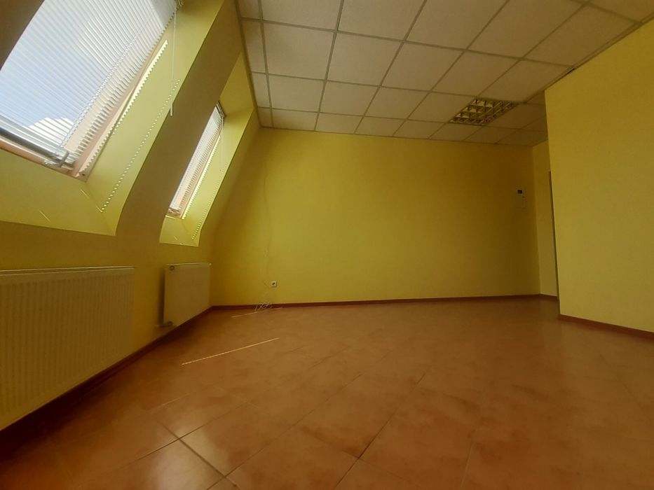 Здається  в оренду офісне приміщення