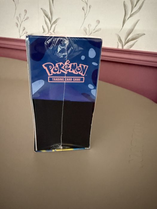 Chaos Rising ETB Pokémon Center