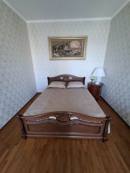 Продається КВАРТІРА з ПАРКІНГОМ в Одесі, від власніка . 19 Перлина