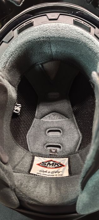Capacete modular SMK Tekker tamanho XL em excelente estado