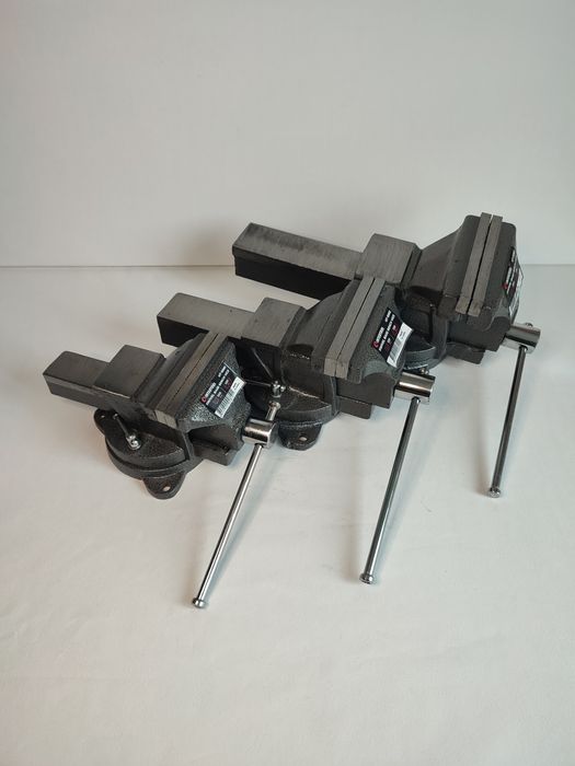 Тиски слесарные поворотные 100. 125. 150 мм  INTERTOOL HT-0081/82/83